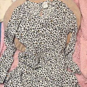 Arizona Jean Company White and Black Animal Print Dress